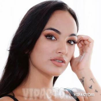 Claudia Bavel Biography, Age, Height, Wiki, Career, Pic - Vip Actors